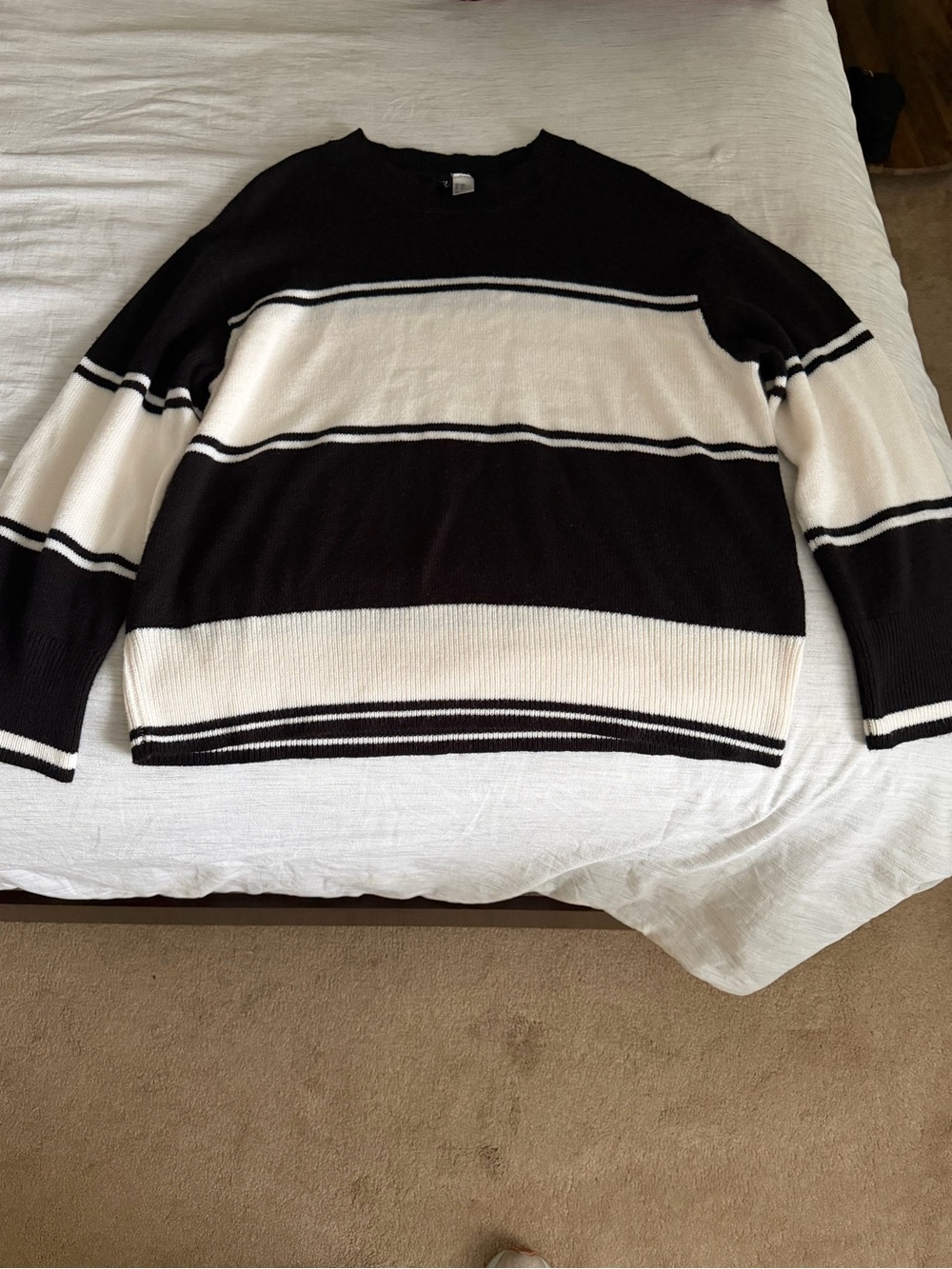 H&M Men's Black Ribbed Knit Sweater